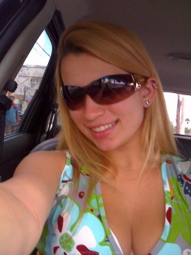 Pretty teen posing for selfies - #2