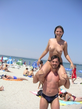 Beach toples - #3