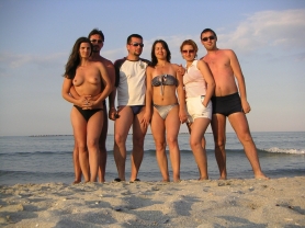 Beach toples - #9