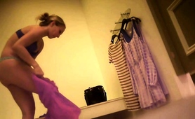 beautiful-young-blonde-puts-her-marvelous-ass-on-display