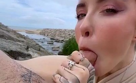Cum Addicted Whore Gives Fabulous Pov Blowjob Outdoors