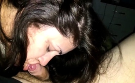 Mature housewife takes a cock in her mouth for a hot blowjob